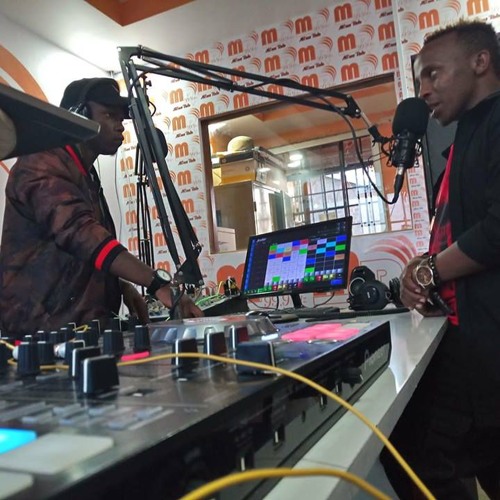 Mzozo wa ajira baina ya vijana na viongozi by Michael Barnabe, Mtaani Radio